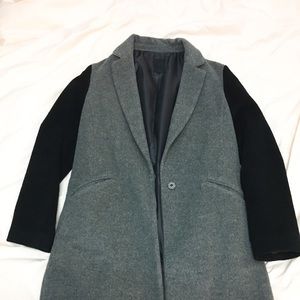 Long Duo colored coat